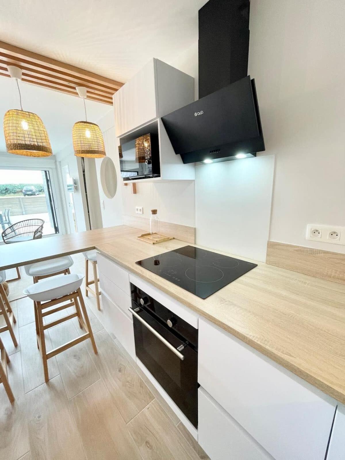 T3 Neuf Archi Cocooning - Terrasse - Face à la mer Ploemeur Esterno foto
